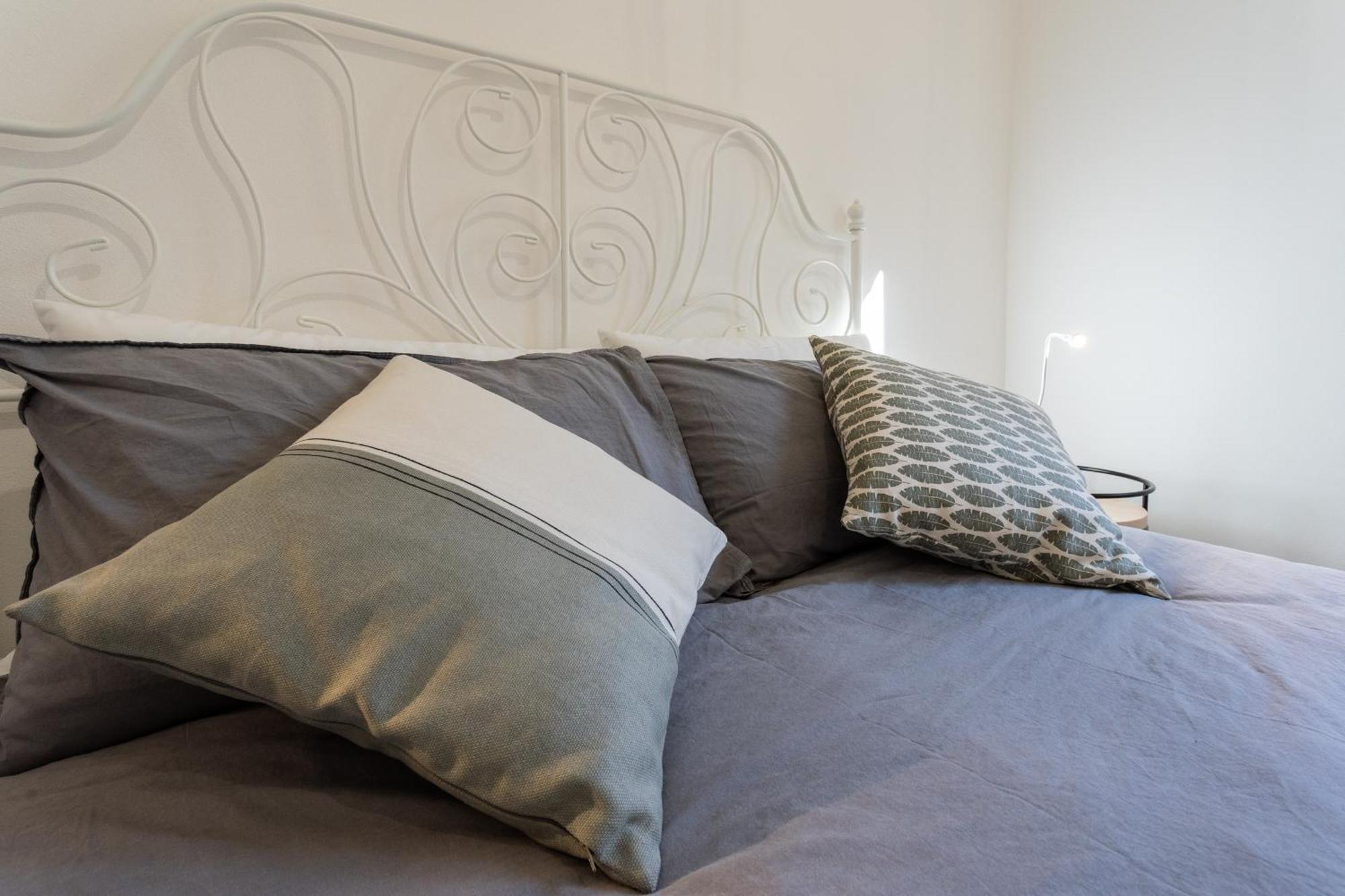 Lovely Corner In The Heart Of The Lake By Rent All Como Eksteriør bilde