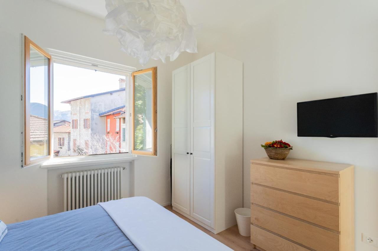 Lovely Corner In The Heart Of The Lake By Rent All Como Eksteriør bilde